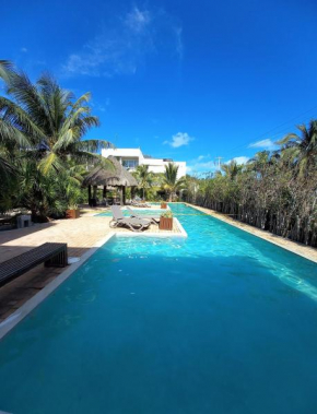 87972 Romantic condo, best retreat for a couple, 1 block from the Ocean